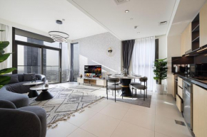High Floor with Nice View! 2 Bedroom Exceptional Apartment Near Dubai Mall! Amazing Rooftop!